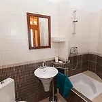 Nyaraló Kuca Marssili *