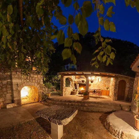 Holiday home Kuca Marssili