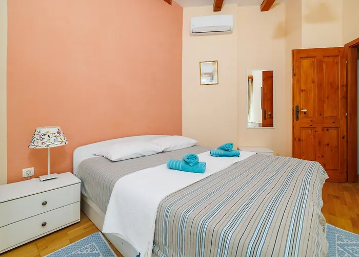 Kuca Marssili Casa de Férias Grižane