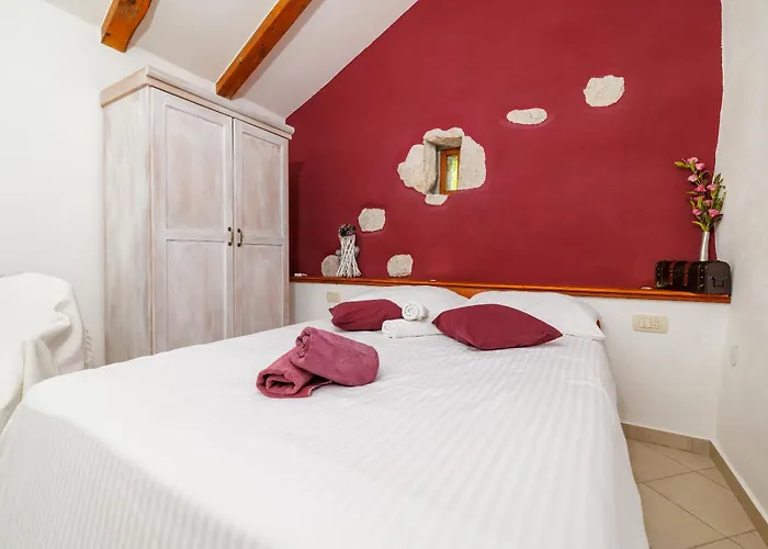 Kuca Marssili Casa de Férias Grižane